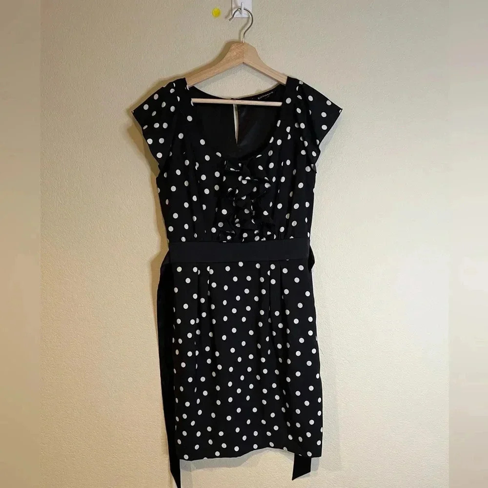 Express Women's Size‎ 4 Black Cap Sleeve Polka Dot Belted Pencil black Dress